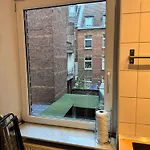 3-room In Centre * Köln