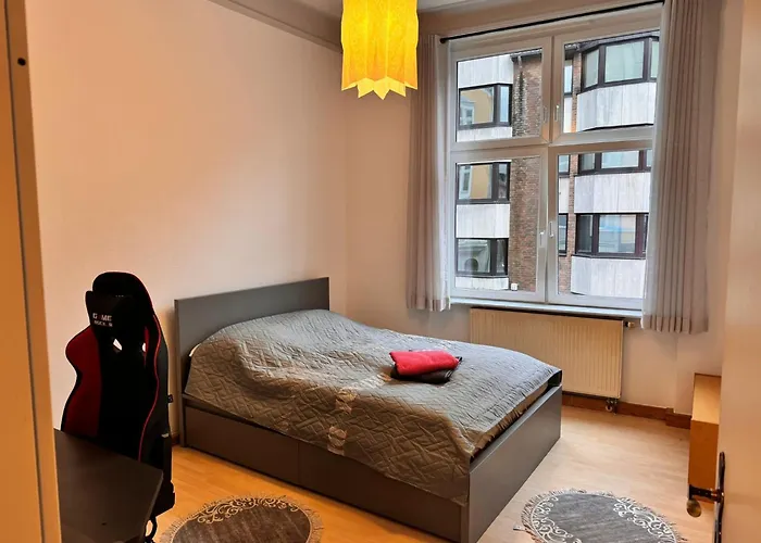 3-room In Centre